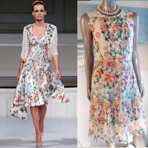 □$3,890 OSCAR DE LA RENTA SILK GORGEOUS IVORY FLORAL RUNWAY DRESS US 10 L